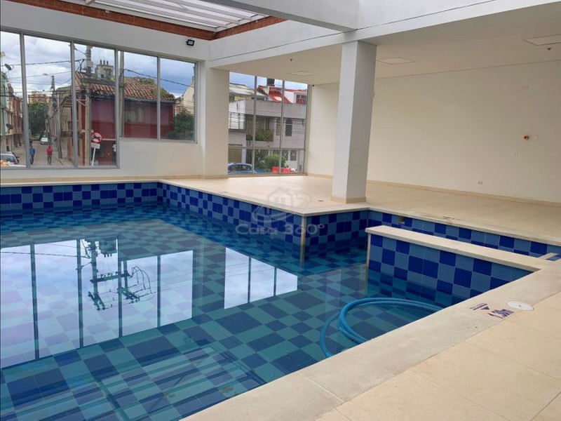 PISCINA CLIMATIZADA